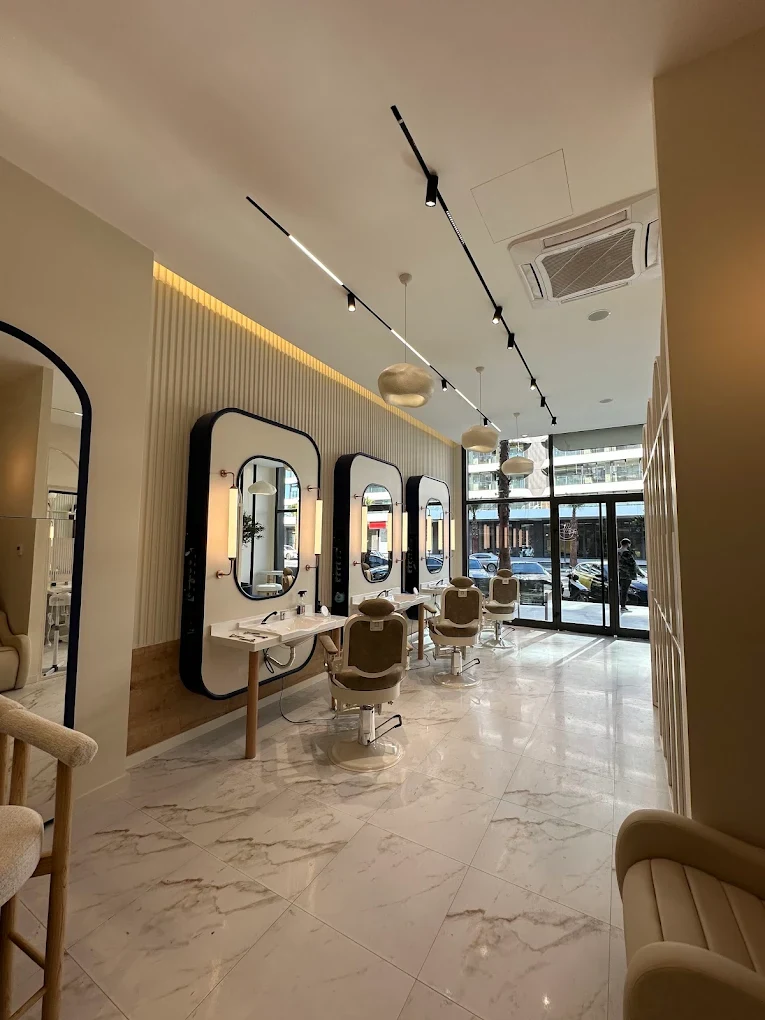 Gürkan Turan Hair Art stüdyo içi